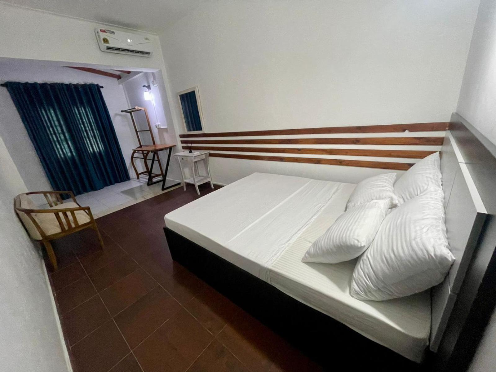 Hotel One Sixty Dehiwala-Mount Lavinia Exterior photo